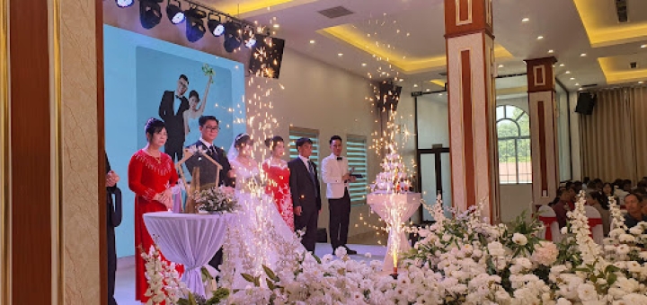 Sự kiện hoành tráng